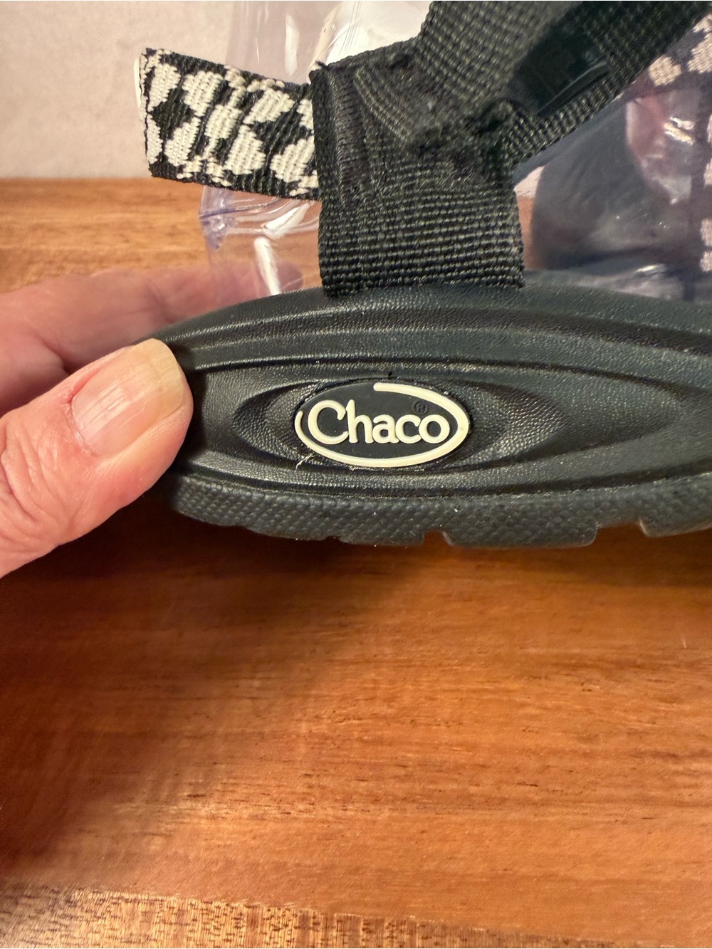 Chaco Z/2 Cloud Black and White Sandals Size 9 NWOT - Picture 4 of 12